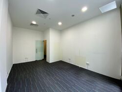 Sbf Center (D1), Office #524121381